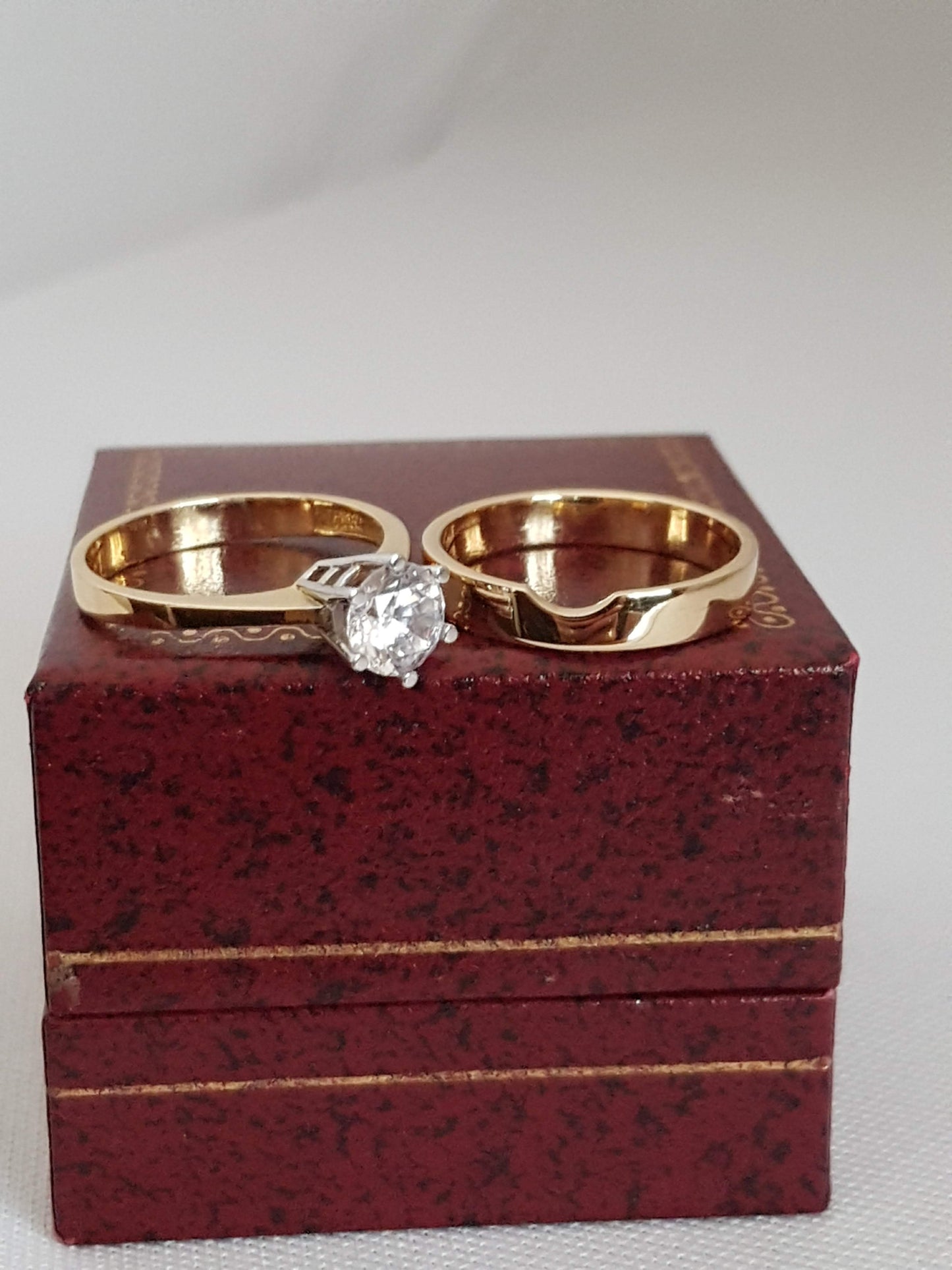 Alliance & Solitaire Vague