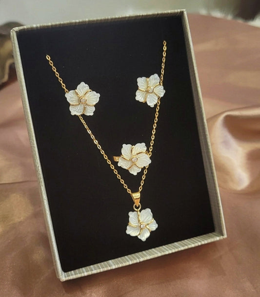 Ensembles Diamants Nacres Fleurs